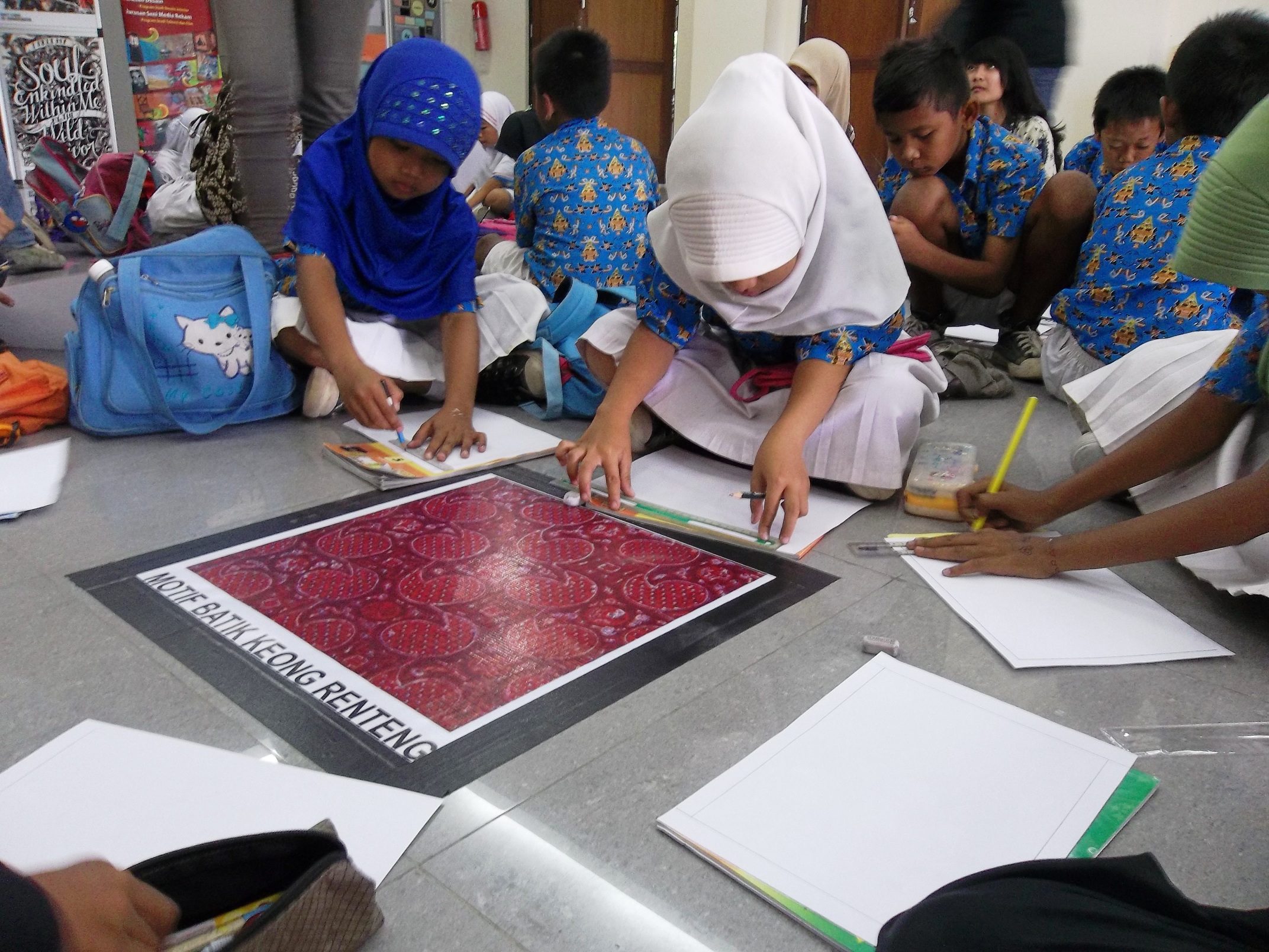 Creative Sharing Batik Sebagai Budaya Tradisi Nusantara Dan