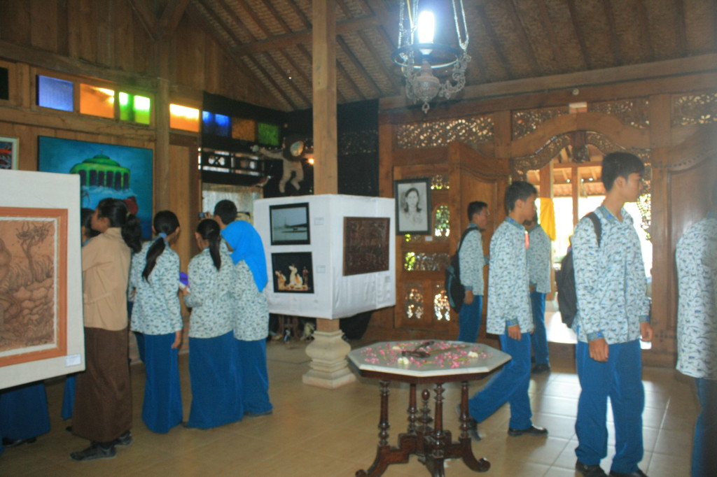 isi-surakarta-pameran di Blitar-3