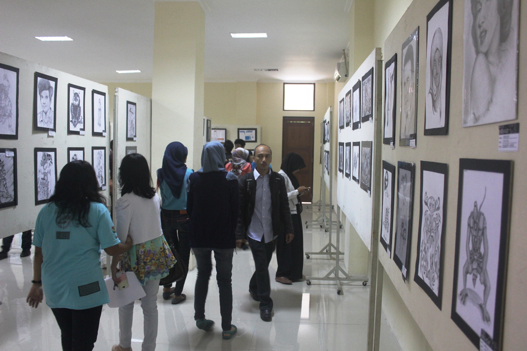 Pameran Karya Mahasiswa Prodi Dkv – Fakultas Seni Rupa Dan Desain