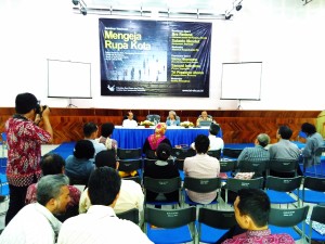 isi-surakarta-seminar nasional mengeja rupa kota-4