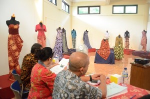 AZIZAH_KRIYA_FSRD_ISI SOLO_4