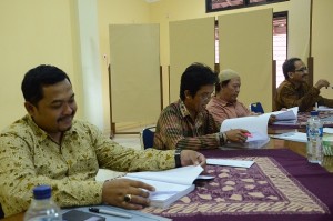 tertia_tv dan film_ISI Solo_2