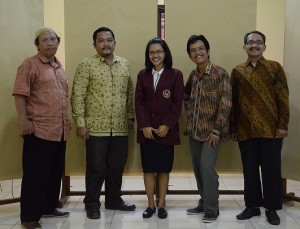 tertia_tv dan film_ISI Solo_3