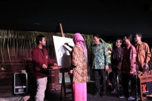 wayang-beber-fsrd-isi-surakarta-2016-pembukaan